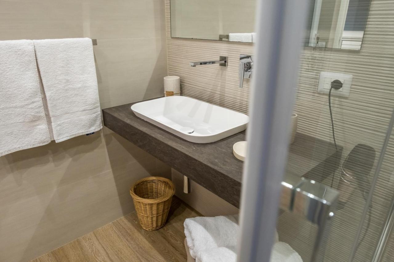 Teatro Apartments Mondello 巴勒莫 外观 照片