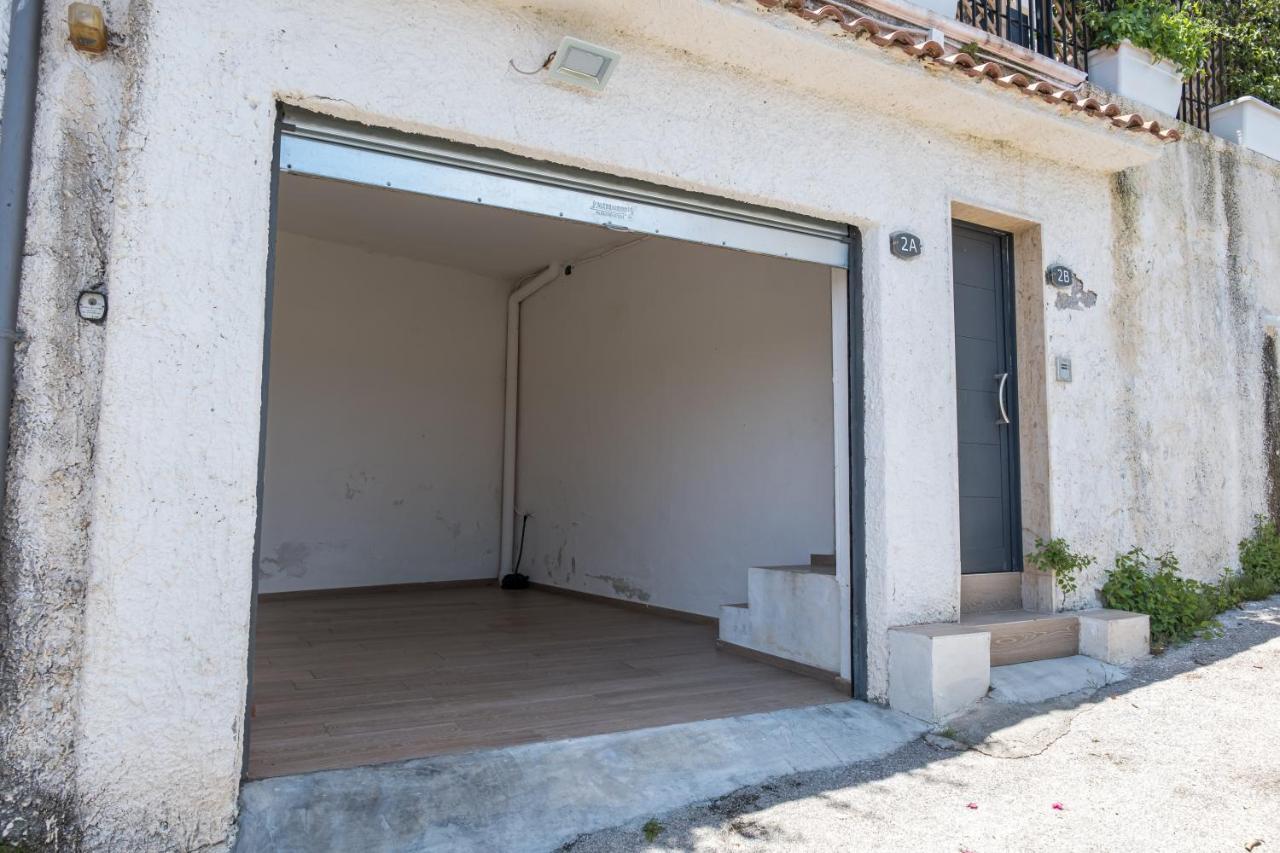 Teatro Apartments Mondello 巴勒莫 外观 照片